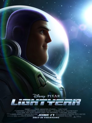 Lightyear (Cảnh Sát Vũ Trụ Lightyear) kể về chuyến hành trình hành động kết hợp khoa học viễn tưởng nhằm giới thiệu câu chuyện về nguồn gốc của nhân vật Buzz Lightyear — người anh hùng đã truyền cảm hứng sáng tạo ra đồ chơi. “Lightyear” sẽ theo chân Cảnh Sát Vũ Trụ huyền thoại trong cuộc hành trình bước ra ngoài không gian cùng với một nhóm chiến binh đầy tham vọng và người bạn đồng hành là chú mèo máy Sox.