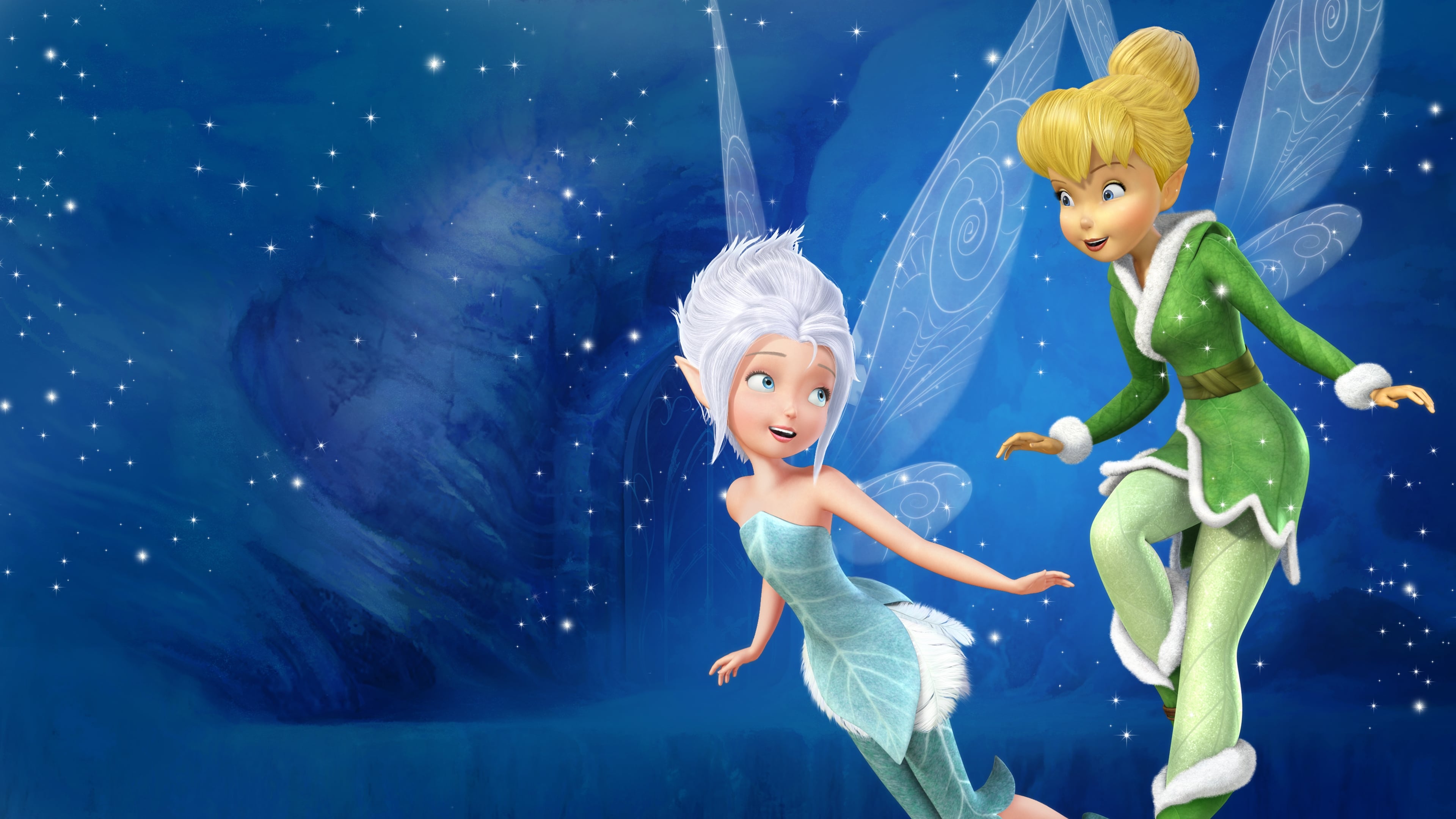 Tinker Bell được sinh ra từ nụ cười đầu tiên của đứa trẻ sơ sinh và được ngọn gió mang tới Pixie Hollow (một hòn đảo ở Never Land). Tại đây cô gặp những nàng tiên nhỏ khác và biết rằng năng lực của mình là để phục vụ việc hàn gắn mọi thứ - một thiên thần sửa chữa mọi thứ. Các tiên thợ khác đã giúp nhân viên mới học việc và Tinker Bell đã học được nghề, cô có thể sửa được máy nhạc bằng việc sử dụng nước biển. Thế rồi khi cô được kể rằng, chỉ có các nàng tiên thường mới có thể vào lục địa thì cô thấy hơi chạnh lòng cho các nàng tiên như mình. Rồi cô cố gắng nâng cao năng lực của mình. Hãy theo dõi xem chuyện gì tiếp theo sẽ xảy đến nhé!